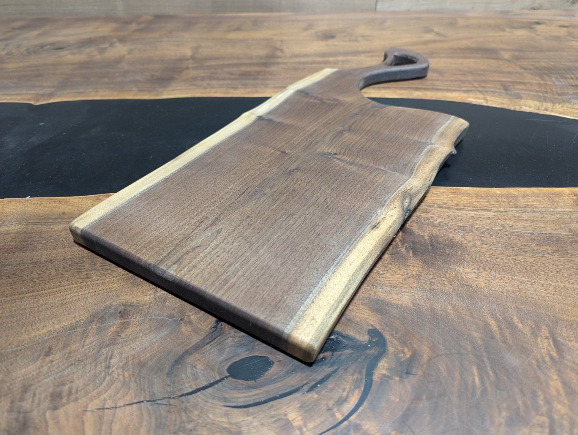 Walnut Charcuterie Board with Handle – Durable and Stylish Serving Platter - My Store