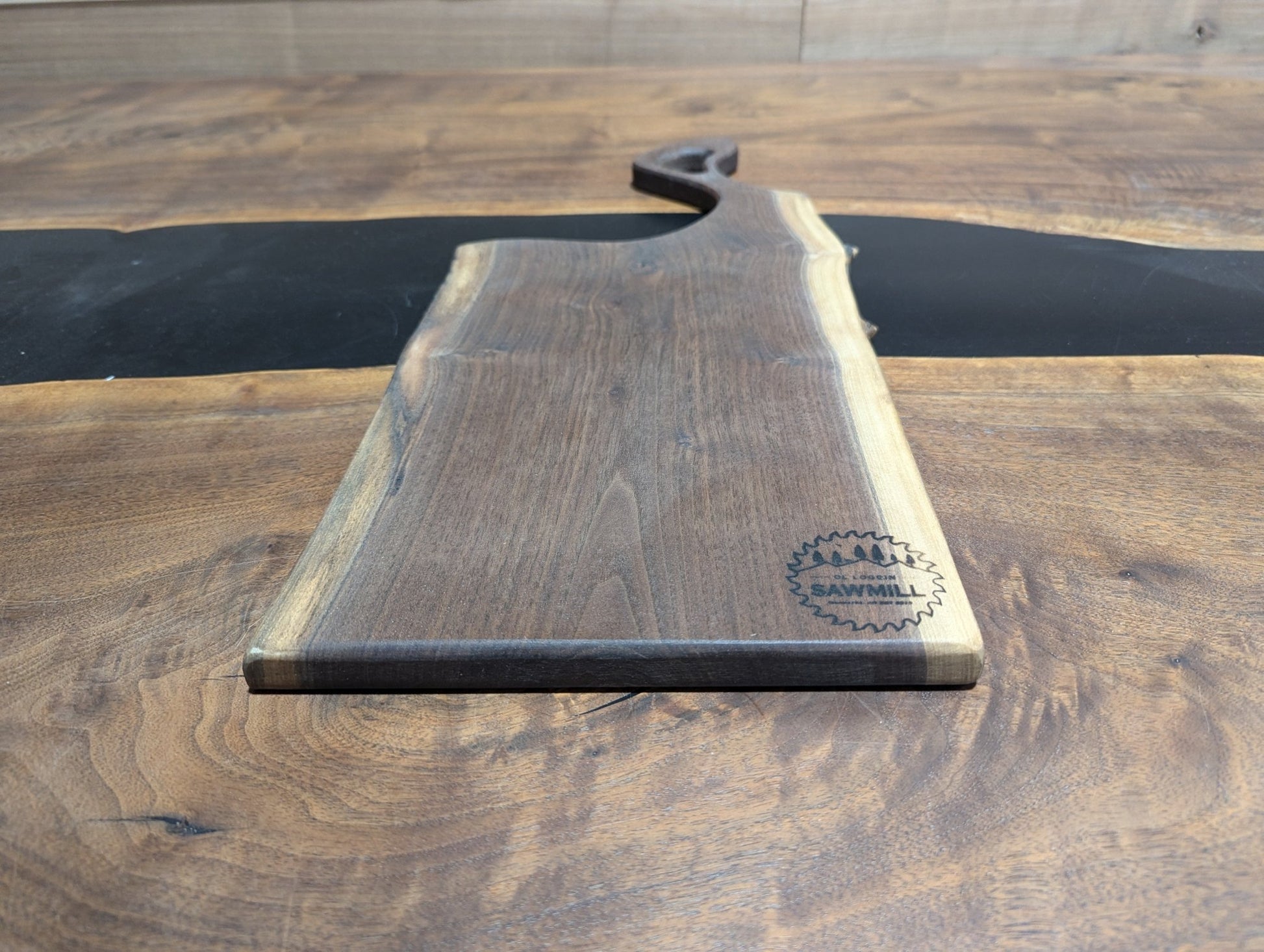 Walnut Charcuterie Board with Handle – Durable and Stylish Serving Platter - My Store